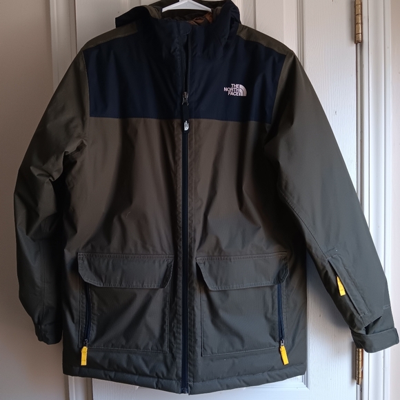 The North Face Kids' Green and Navy Jacket